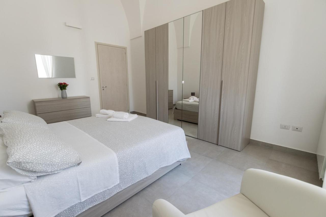 Drooms. Felline Exterior foto