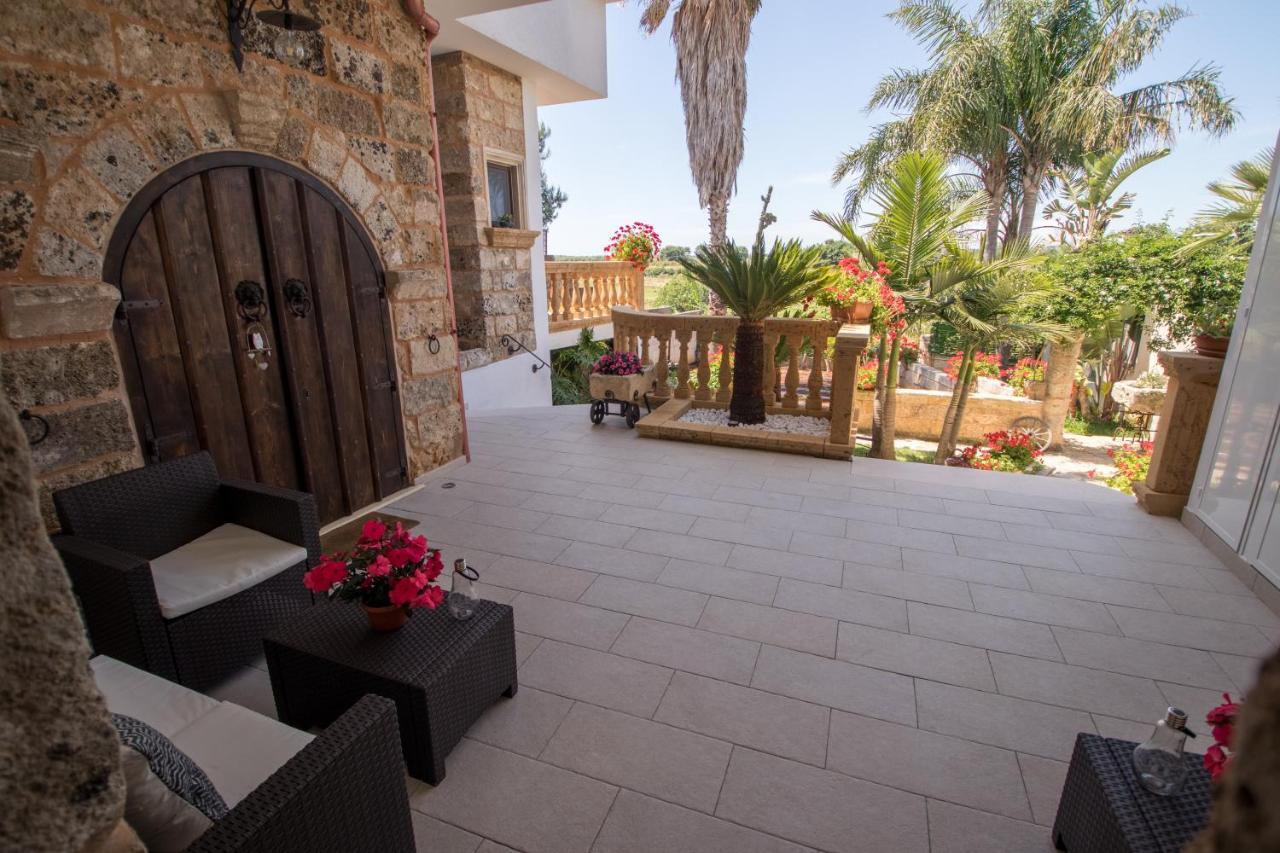 Drooms. Felline Exterior foto
