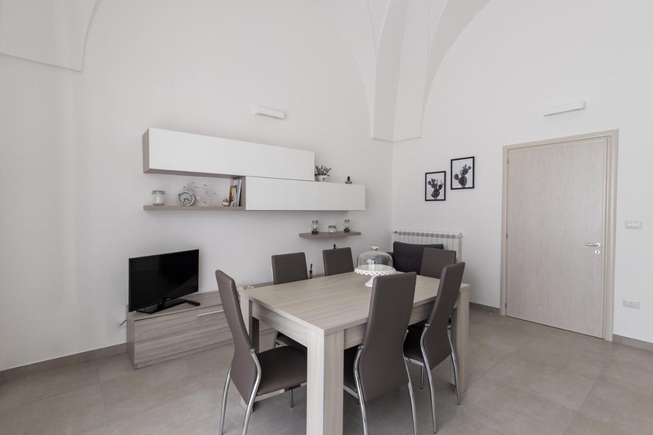 Drooms. Felline Exterior foto